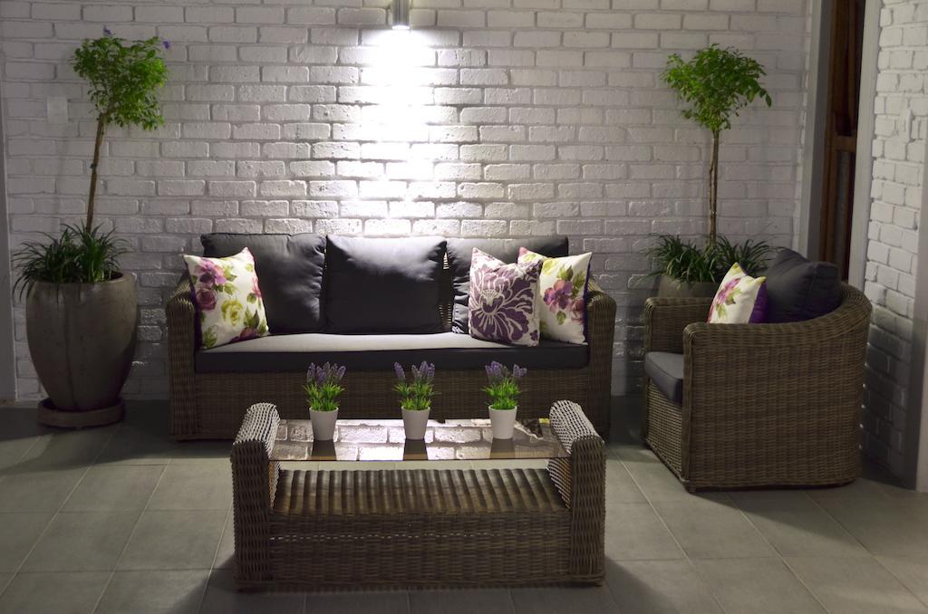 Yalla Yalla Boutique Hotel วิตแบงก์ ภายนอก รูปภาพ