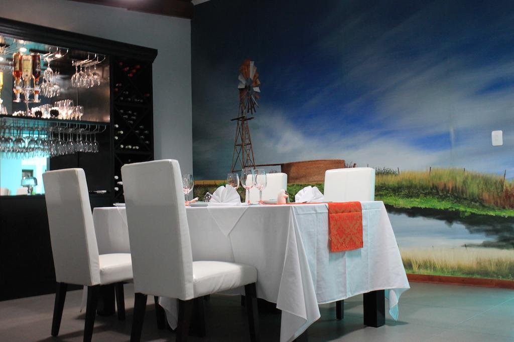 Yalla Yalla Boutique Hotel วิตแบงก์ ภายนอก รูปภาพ