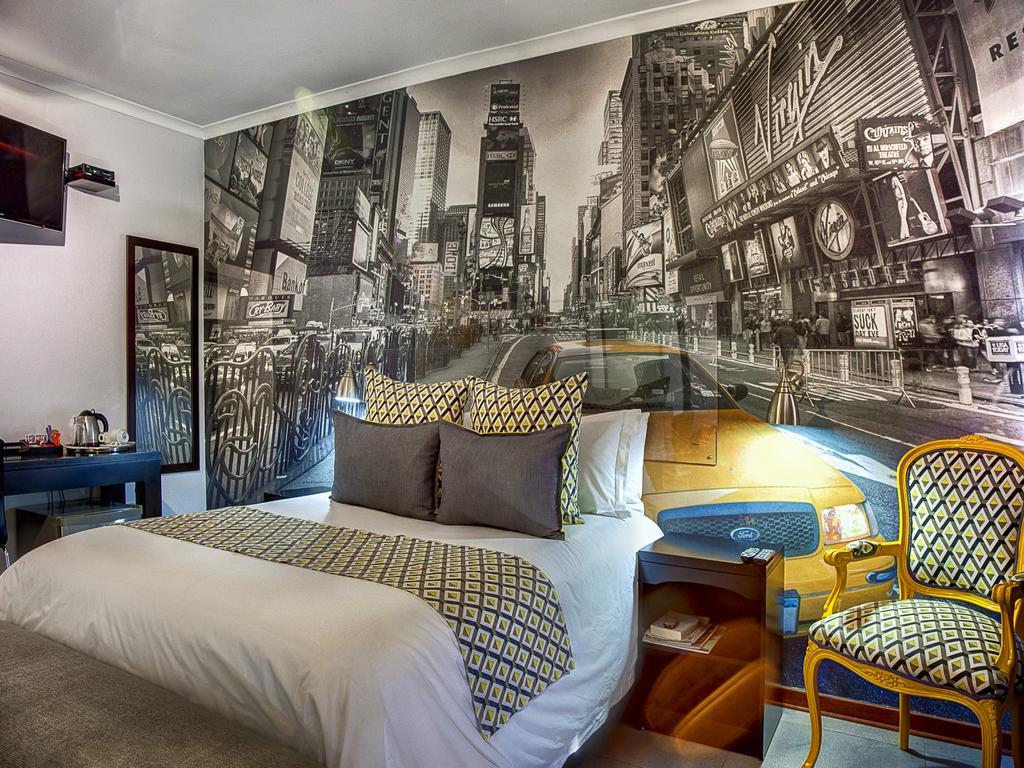 Yalla Yalla Boutique Hotel วิตแบงก์ ภายนอก รูปภาพ