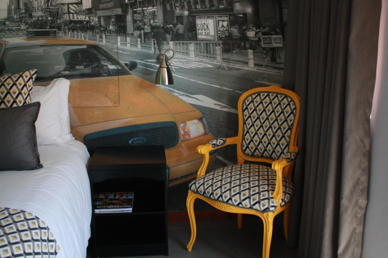 Yalla Yalla Boutique Hotel วิตแบงก์ ภายนอก รูปภาพ