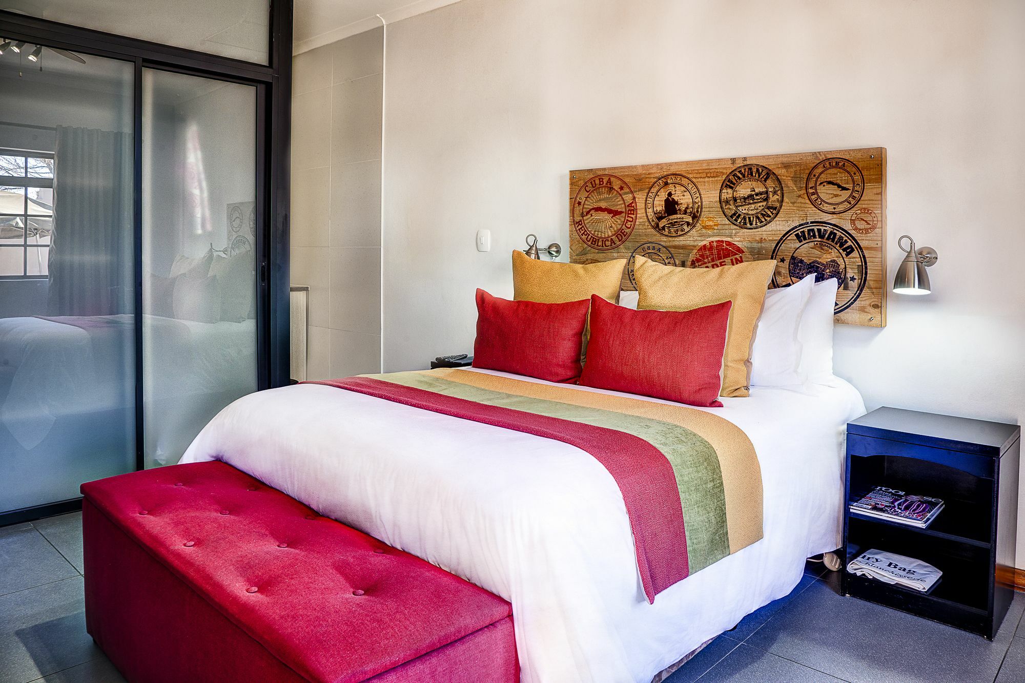 Yalla Yalla Boutique Hotel วิตแบงก์ ภายนอก รูปภาพ